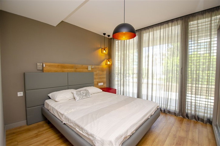 Квартира 1+1 с мебелью в районе Унжалы Коньяалты Анталья