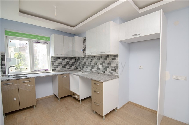 Комплекс 500 м до моря в районе Кушкаваи Коньяалты