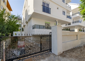 Комплекс 500 м до моря в районе Кушкаваи Коньяалты