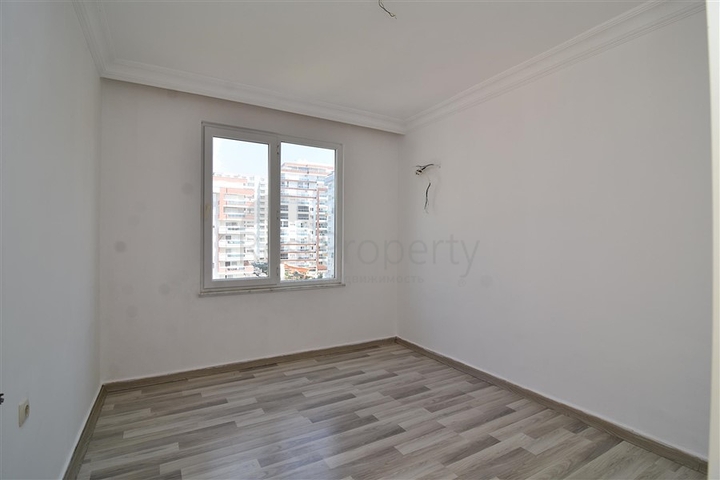 Просторные трехкомнатные апартаменты в Махмутлар