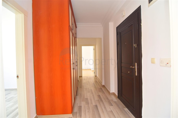 Просторные трехкомнатные апартаменты в Махмутлар