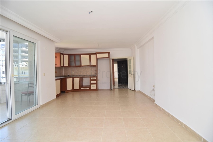 Просторные трехкомнатные апартаменты в Махмутлар