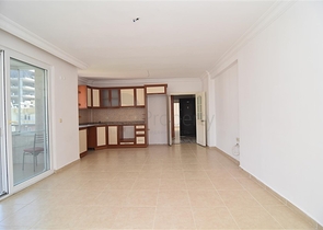 Просторные трехкомнатные апартаменты в Махмутлар