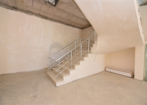 Магазины в туристическом районе Оба