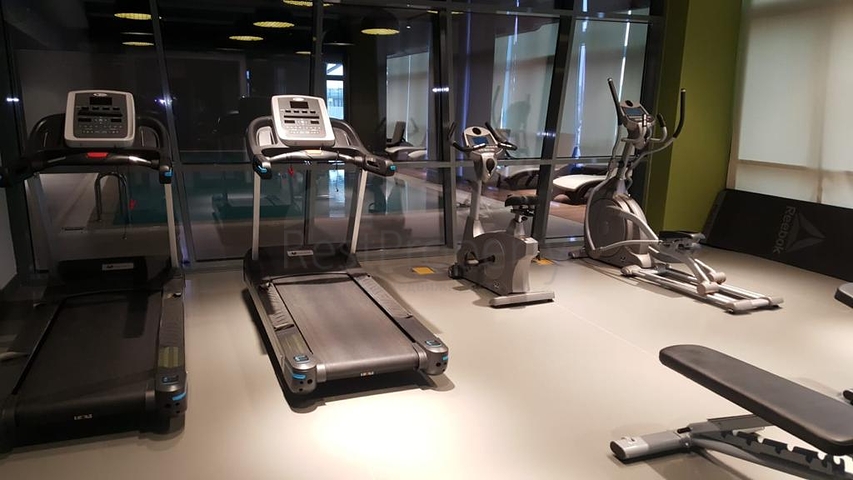 Трёхкомнатная квартира по низкой цене в комплексе с видом на город