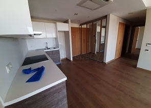 Трёхкомнатная квартира по низкой цене в комплексе с видом на город