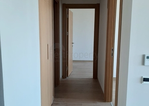 Трёхкомнатная квартира по низкой цене в комплексе с видом на город