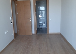 Трёхкомнатная квартира по низкой цене в комплексе с видом на город