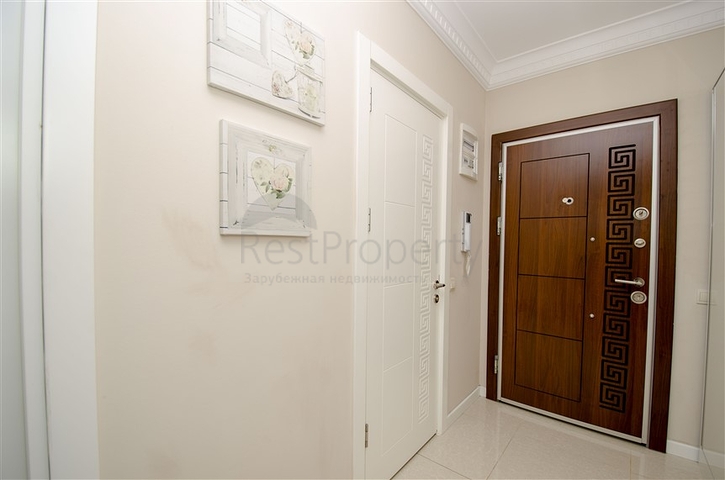 Квартира 1+1 с мебелью в Лимане Коньяалты 600 м до моря 