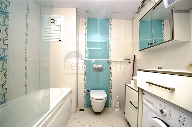 Квартира 1+1 с мебелью в Лимане Коньяалты 600 м до моря 