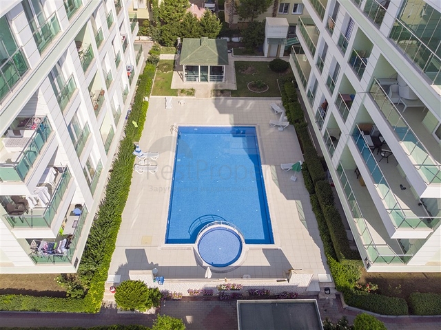 Квартира 1+1 с мебелью в Лимане Коньяалты 600 м до моря 