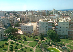 Двухкомнатная квартира с мебелью в центре Анталии