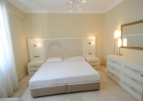 Трехкомнатные апартаменты в знаменитом комплексе