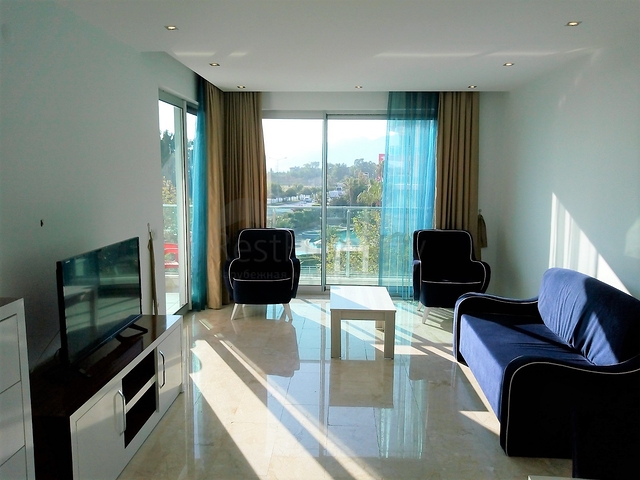 Двухкомнатная квартира с видом на море