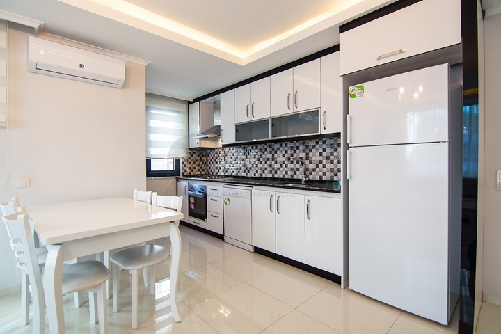 Квартира в Махмутларе в новом комплексе с инфраструктурой