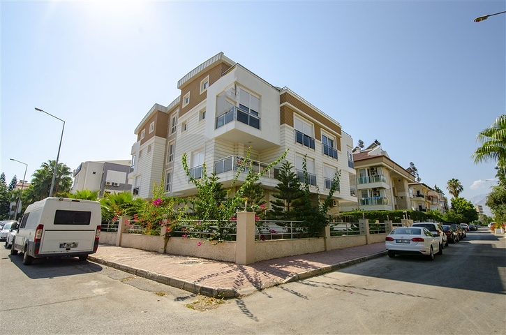 Апарт отель на 15 комнат в Гюрсу Коньяалты Анталья 200 м до моря