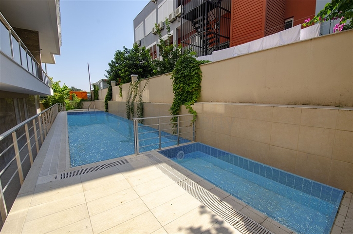 Апарт отель на 15 комнат в Гюрсу Коньяалты Анталья 200 м до моря