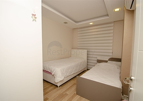 Квартира 2+1 с мебелью в 250 метрах от моря в Анталии