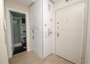 Квартира 2+1 с мебелью в 250 метрах от моря в Анталии