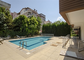 Квартира 2+1 с мебелью в 250 метрах от моря в Анталии