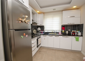 Квартира 2+1 с мебелью в 250 метрах от моря в Анталии