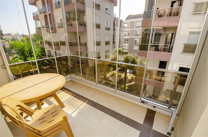 Квартира 1+1 с мебелью в комплексе 350 м до моря