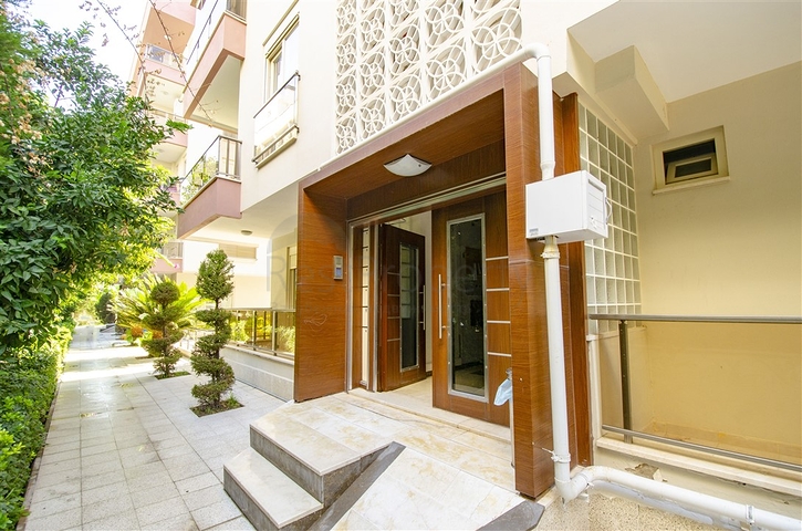 Квартира 1+1 с мебелью в комплексе 350 м до моря