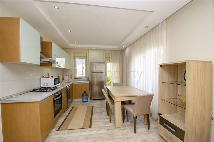 Квартира 1+1 с мебелью в комплексе 350 м до моря