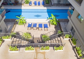 Квартира 1+1 с мебелью в комплексе 350 м до моря