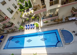 Квартира 1+1 с мебелью в комплексе 350 м до моря