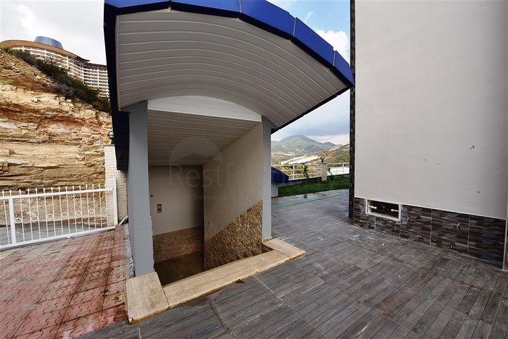 Двухэтажная вилла в районе Каргыджак