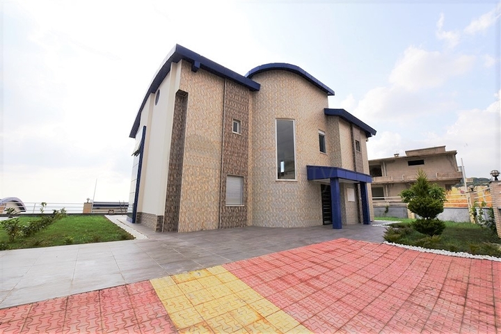 Двухэтажная вилла в районе Каргыджак