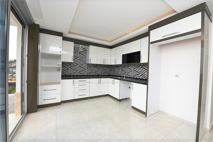 Двухэтажная вилла в районе Каргыджак