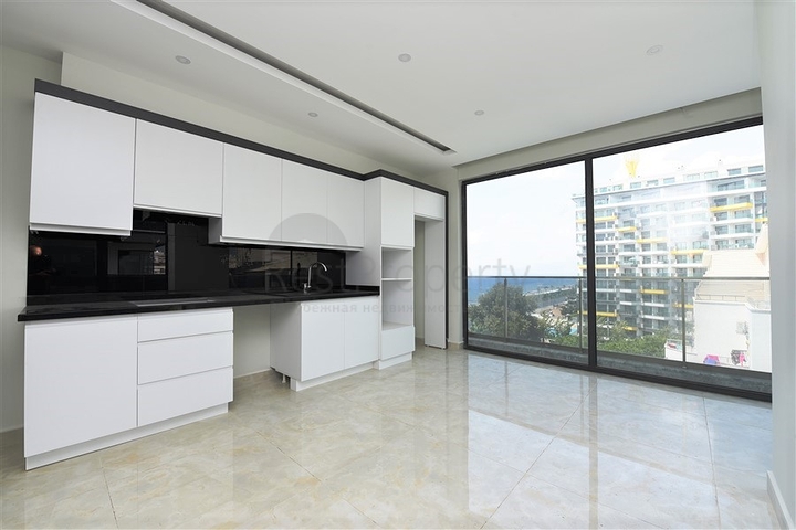 Трехкомнатная квартира в новом современном комплексе