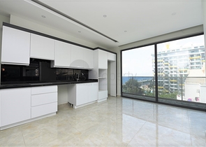 Трехкомнатная квартира в новом современном комплексе