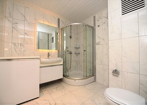 Квартира с тремя спальнями в Махмутларе