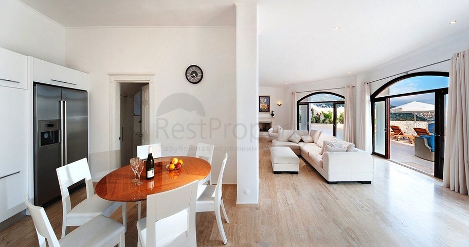 Эксклюзивные виллы 5+1 с видом на море в Калкане
