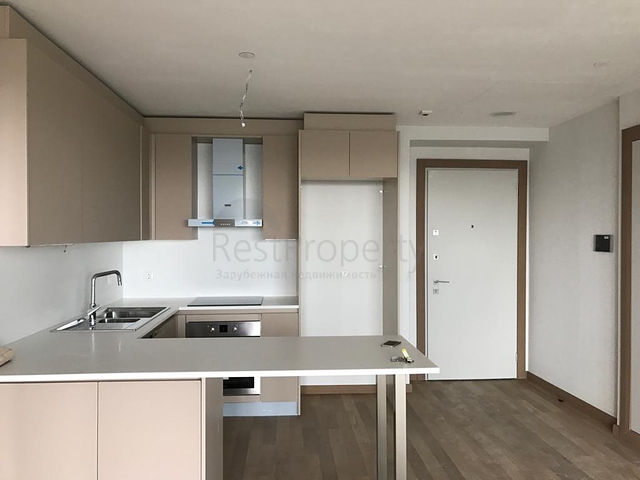 Двухкомнатная квартира с балконом в знаменитом комплексе