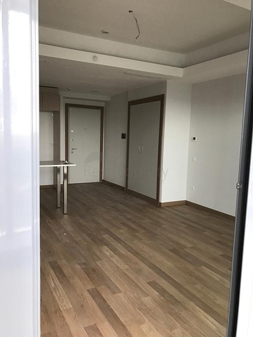 Двухкомнатная квартира с балконом в знаменитом комплексе