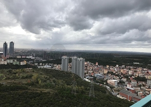 Двухкомнатная квартира с балконом в знаменитом комплексе