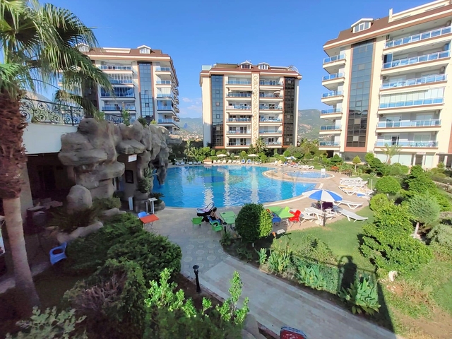 Вилла с собственным бассейном в Джикджилли