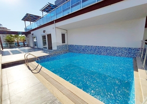 Вилла с собственным бассейном в Джикджилли