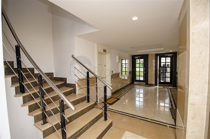 Квартира 3+1 в комплексе премиум класса в Унжалы Коньяалты 