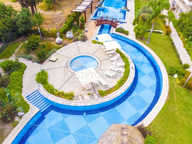 Квартира 3+1 в комплексе премиум класса в Унжалы Коньяалты 