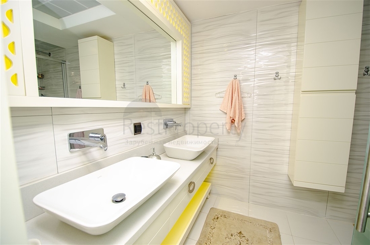 Квартира 3+1 в комплексе премиум класса в Унжалы Коньяалты 