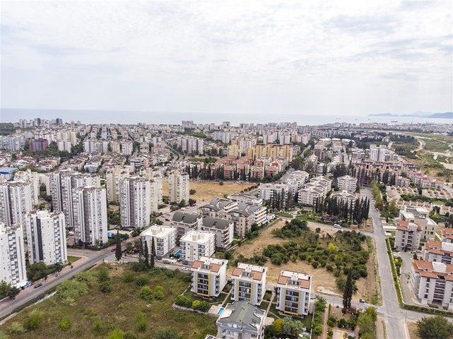 Квартира 3+1 в комплексе премиум класса в Унжалы Коньяалты 