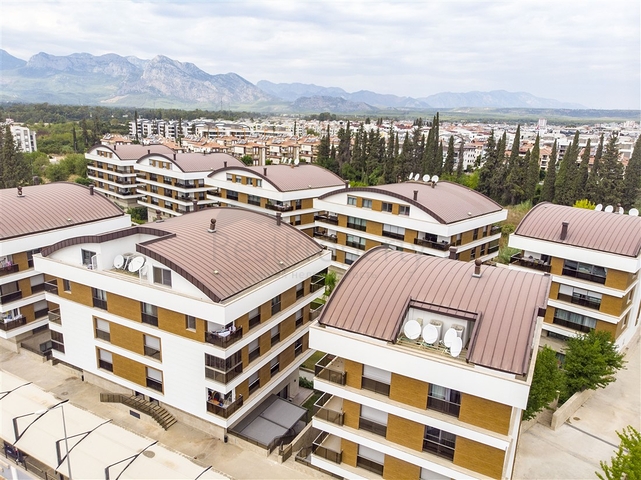 Квартира 3+1 в комплексе премиум класса в Унжалы Коньяалты 