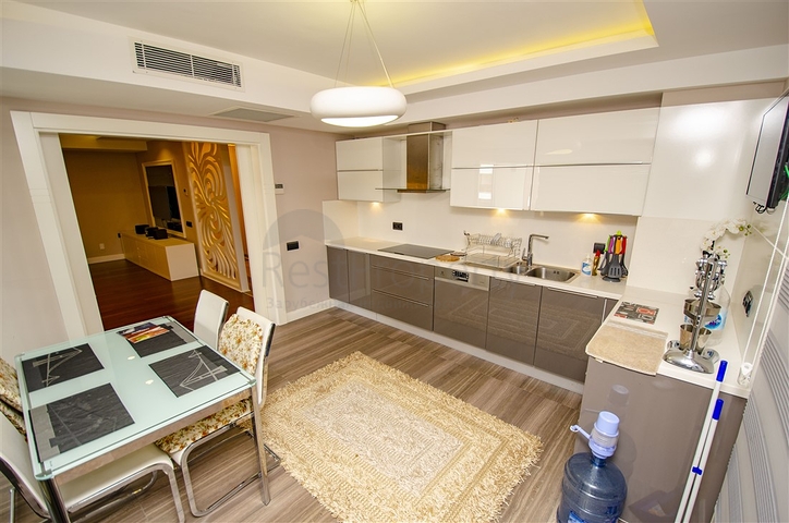 Квартира 3+1 в комплексе премиум класса в Унжалы Коньяалты 