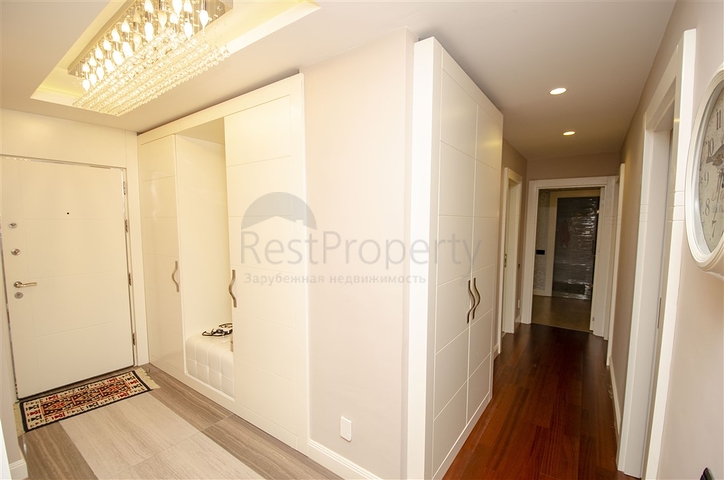 Квартира 3+1 в комплексе премиум класса в Унжалы Коньяалты 