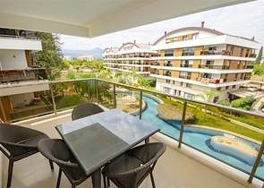 Квартира 3+1 в комплексе премиум класса в Унжалы Коньяалты 